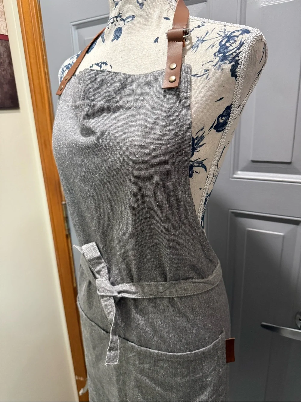 Gray Linen-Blend Apron with faux Leather Neck Straps- Working Kitchen